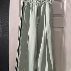NWT Ivy Park sweat pants